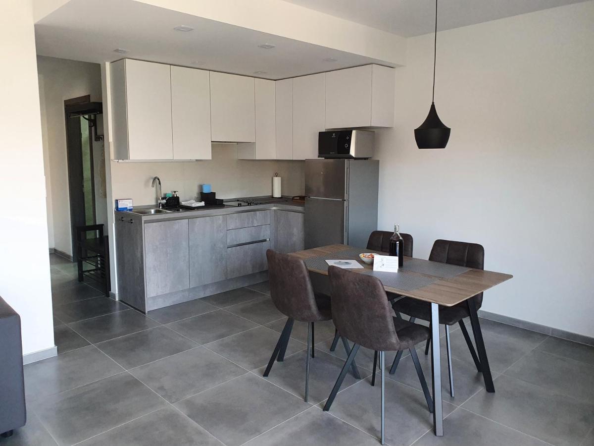 Apartmani Nerium Lovište Kültér fotó