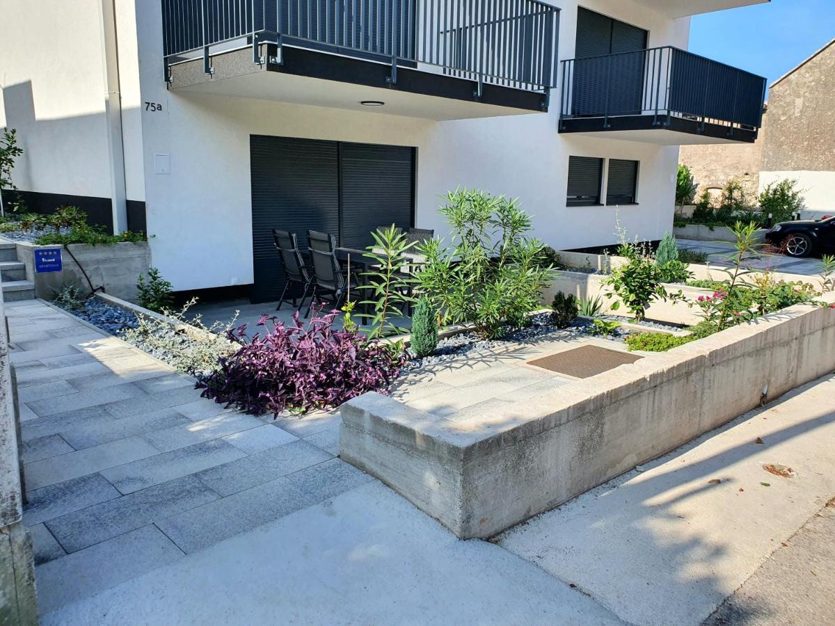 Apartmani Nerium Lovište Kültér fotó